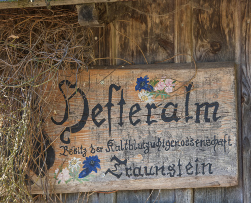 hefteralm_schild