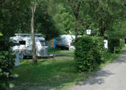 Wohnmobil-_und_Caravanplatz_Litzelau